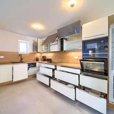 Casa Shine 빌라 Rasopasno